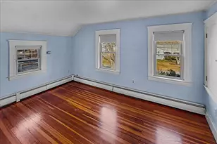 22 W Pine St, Plaistow, NH 03865 - Photo 16