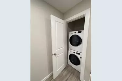 62 Lowell Street, Manchester, NH 03101 - Photo 10
