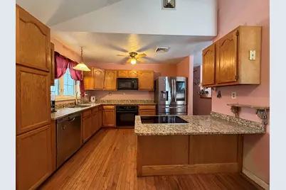 114 Chases Grove Road, Derry, NH 03038 - Photo 6