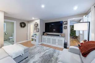 473 Taylor Dr, Windsor, VT 05089 - Photo 20