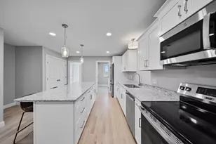 7 Cypress Ln, Windham, NH 03087 - Photo 12