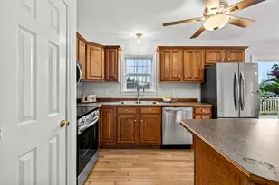 454 Little Pond Rd, Sandwich, NH 03227 - Photo 10