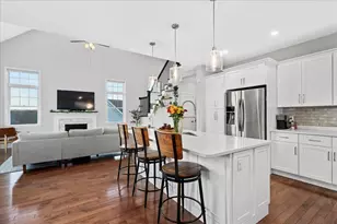 117 Arthur Ave, Manchester, NH 03104 - Photo 6