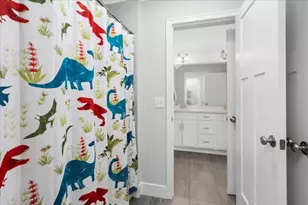 117 Arthur Ave, Manchester, NH 03104 - Photo 34