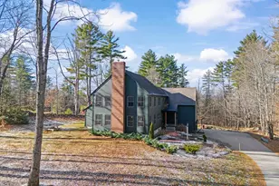 464 Irish Hill Rd, Hopkinton, NH 03229 - Photo 2