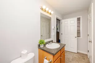 80 Trinity Cir, Rochester, NH 03839 - Photo 20