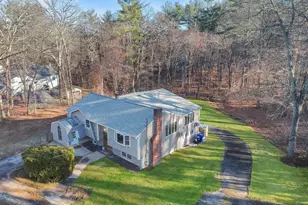 8 Cheney Dr, Hudson, NH 03051 - Photo 6