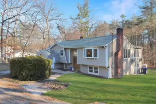 8 Cheney Dr, Hudson, NH 03051 - Photo 4