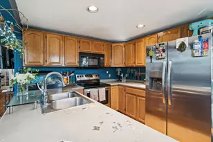 100 Cope Ln, Hartford, VT 05001 - Photo 10