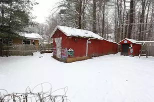 25 Marshall Ave, Hartford, VT 05001 - Photo 8