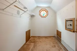 11 Norma Dr, Nashua, NH 03062 - Photo 10