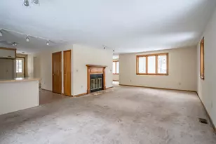 11 Norma Dr, Nashua, NH 03062 - Photo 6