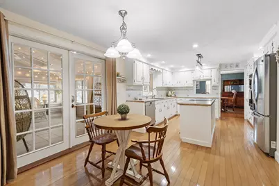 201 Oak Ridge Road, Plaistow, NH 03865 - Photo 2