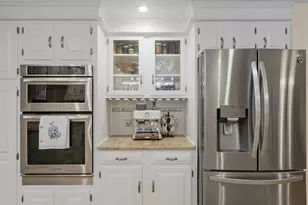 201 Oakridge Rd, Plaistow, NH 03865 - Photo 6