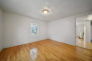 15 A Roosevelt Ave, Hudson, NH 03051 - Photo 20