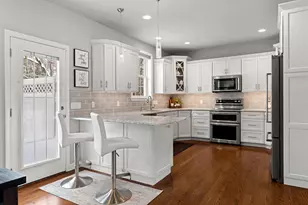 43 Maple Leaf Way, Manchester, NH 03102 - Photo 14