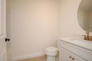 2A Dearborn Circle, Goffstown, NH 03045 - Photo 14