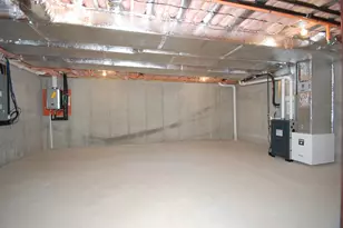 2A Dearborn Circle, Goffstown, NH 03045 - Photo 18