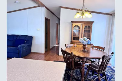 16 Eric Place, Claremont, NH 03743 - Photo 8