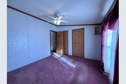 16 Eric Place, Claremont, NH 03743 - Photo 14