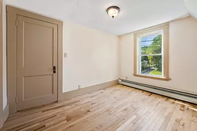 484 First Avenue, Berlin, NH 03570 - Photo 16