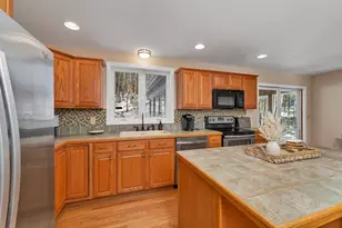 5 Sean Dr, Mont Vernon, NH 03057 - Photo 18