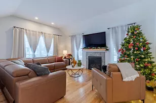 113 Crawley Falls Rd, Brentwood, NH 03833 - Photo 6