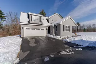 113 Crawley Falls Rd, Brentwood, NH 03833 - Photo 1
