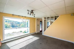 40 W Main St, Littleton, NH 03561 - Photo 16