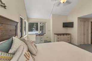 42 Point Breeze Rd, Wolfeboro, NH 03894 - Photo 24