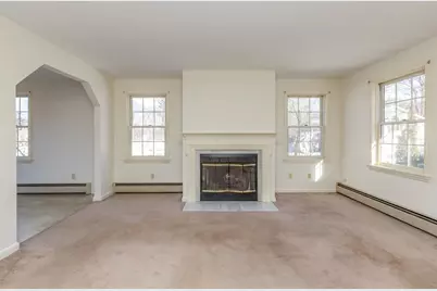 80 Emerald Street, Manchester, NH 03103 - Photo 8