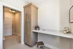 14 Overlook Cir, Auburn, NH 03032 - Photo 20