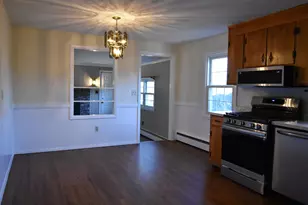 2 Wakefield Dr, Nashua, NH 03062 - Photo 10