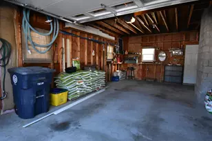 2 Wakefield Dr, Nashua, NH 03062 - Photo 36