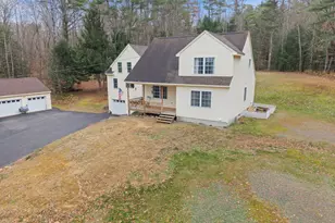19 Meadow Lark Ln, Epsom, NH 03234 - Photo 1