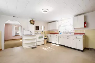 1816 Hutchins St, Berlin, NH 03570 - Photo 10