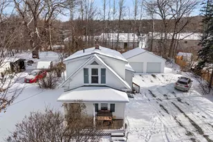 1816 Hutchins St, Berlin, NH 03570 - Photo 4