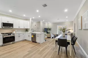 10100 S Willow St, Manchester, NH 03103 - Photo 4