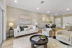 10100 S Willow St, Manchester, NH 03103 - Photo 14