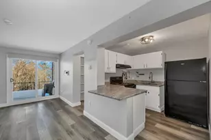 107 Treetop Cir, Laconia, NH 03246 - Photo 4