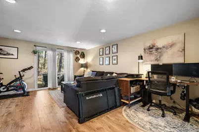 50 Edward J Roy Drive #10, Manchester, NH 03104 - Photo 6
