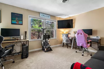 50 Edward J Roy Drive #10, Manchester, NH 03104 - Photo 16