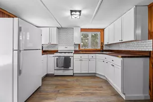 23 Hammond Rd, Deerfield, NH 03037 - Photo 6