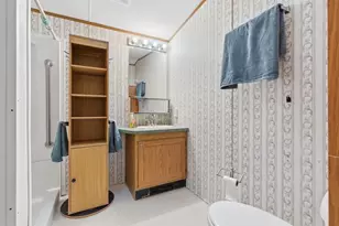 732 Concord Stage Rd, Weare, NH 03281 - Photo 14