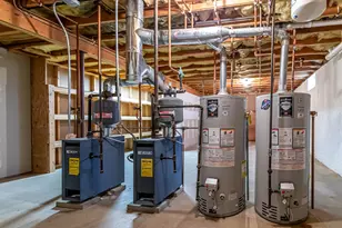 570 Montgomery St, Manchester, NH 03102 - Photo 46