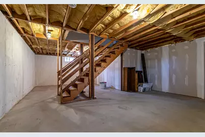 570 Montgomery Street, Manchester, NH 03102 - Photo 44