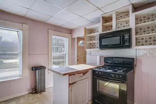 832 Clay St, Manchester, NH 03103 - Photo 12