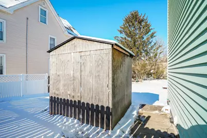 832 Clay Street, Manchester, NH 03103 - Photo 4