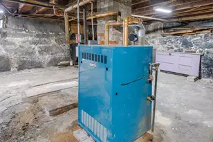 832 Clay St, Manchester, NH 03103 - Photo 30