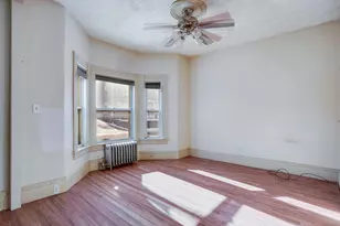 832 Clay St, Manchester, NH 03103 - Photo 16